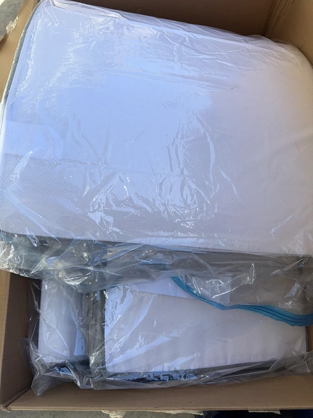 AllSett 4-Piece Wedge Pillow Set - Memory Foam image indicator(8)