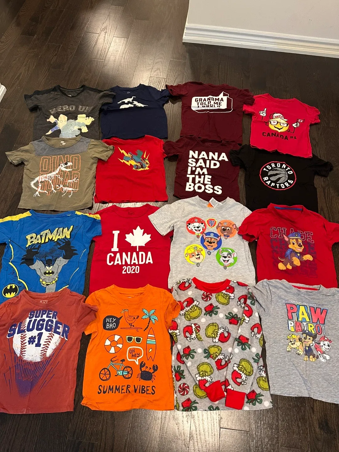 Boys 3T Assorted Bundle T-Shirts - Batman, Paw Patrol, Canada thumbnail