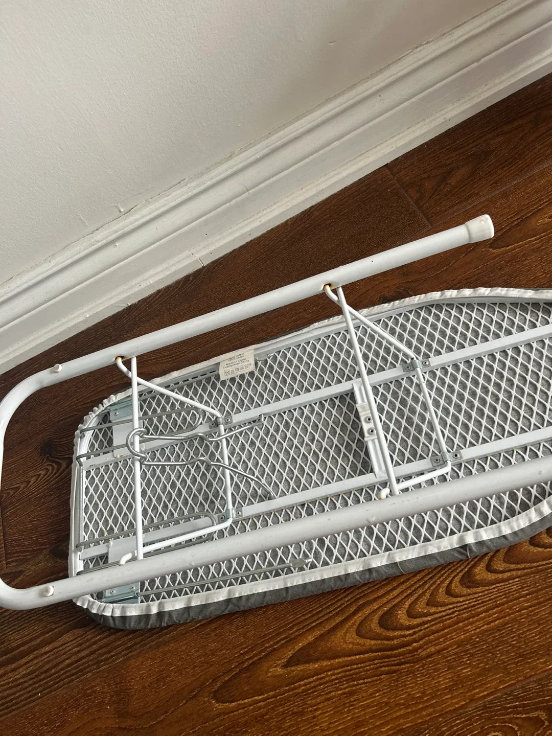 Ironing Board - Gray image indicator(2)