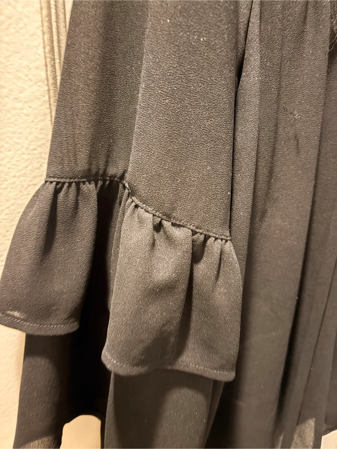 Linea Cinque Black Blouse - Size M - photo 3
