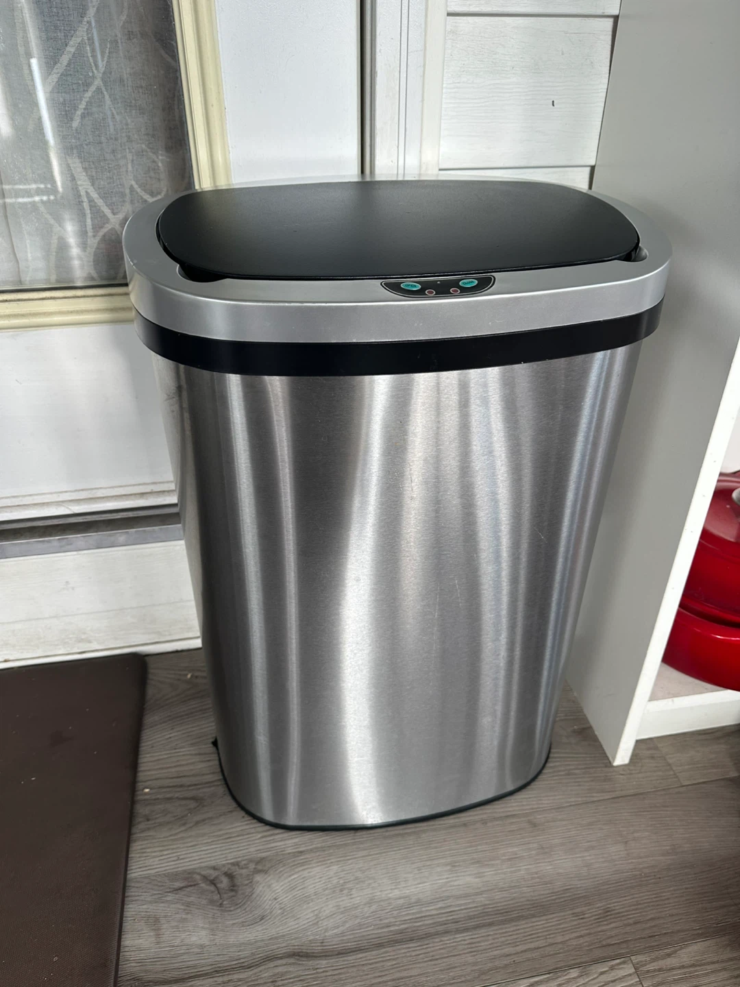 Touchless Trash Can - Stainless Steel
