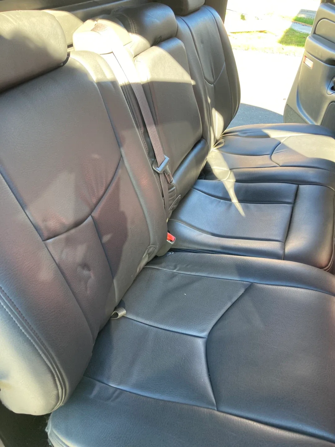 2003 Chevy Avalanche image indicator(4)