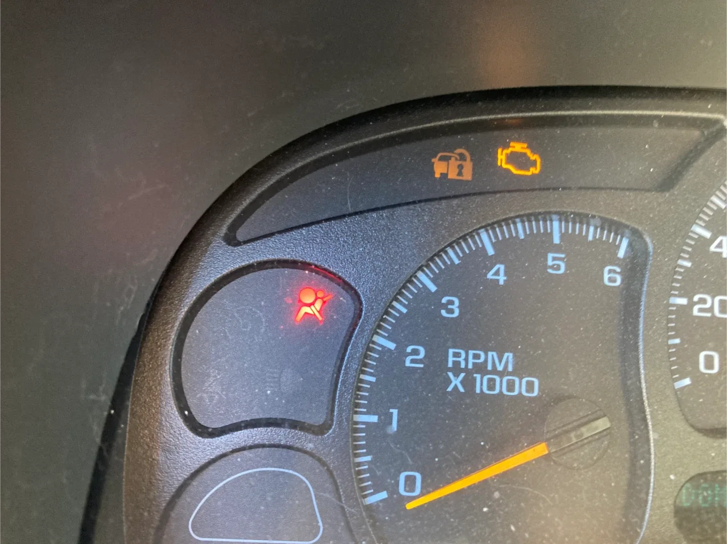 2003 Chevy Avalanche image indicator(8)