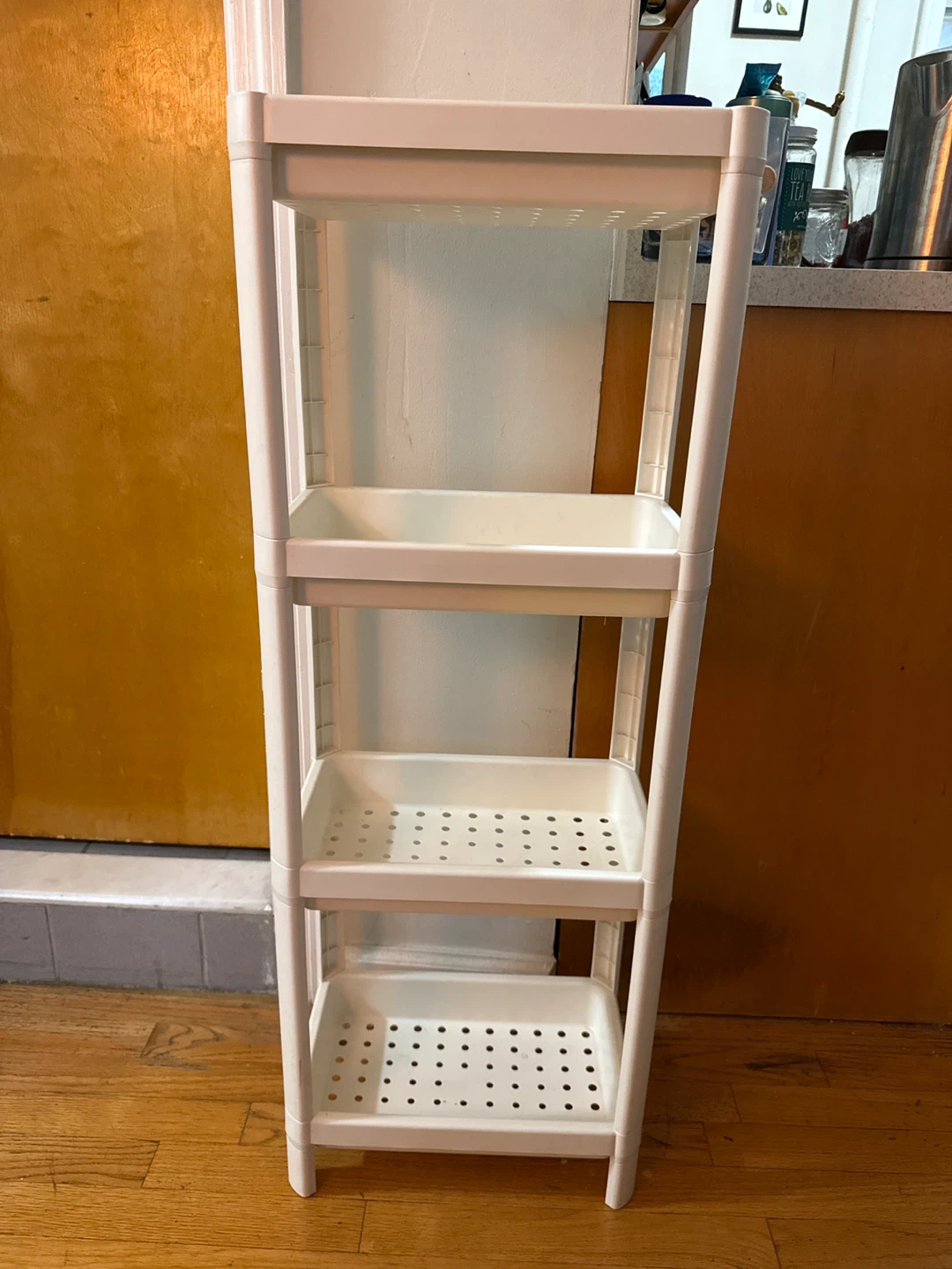4-Tier Plastic Storage Shelf - photo 2
