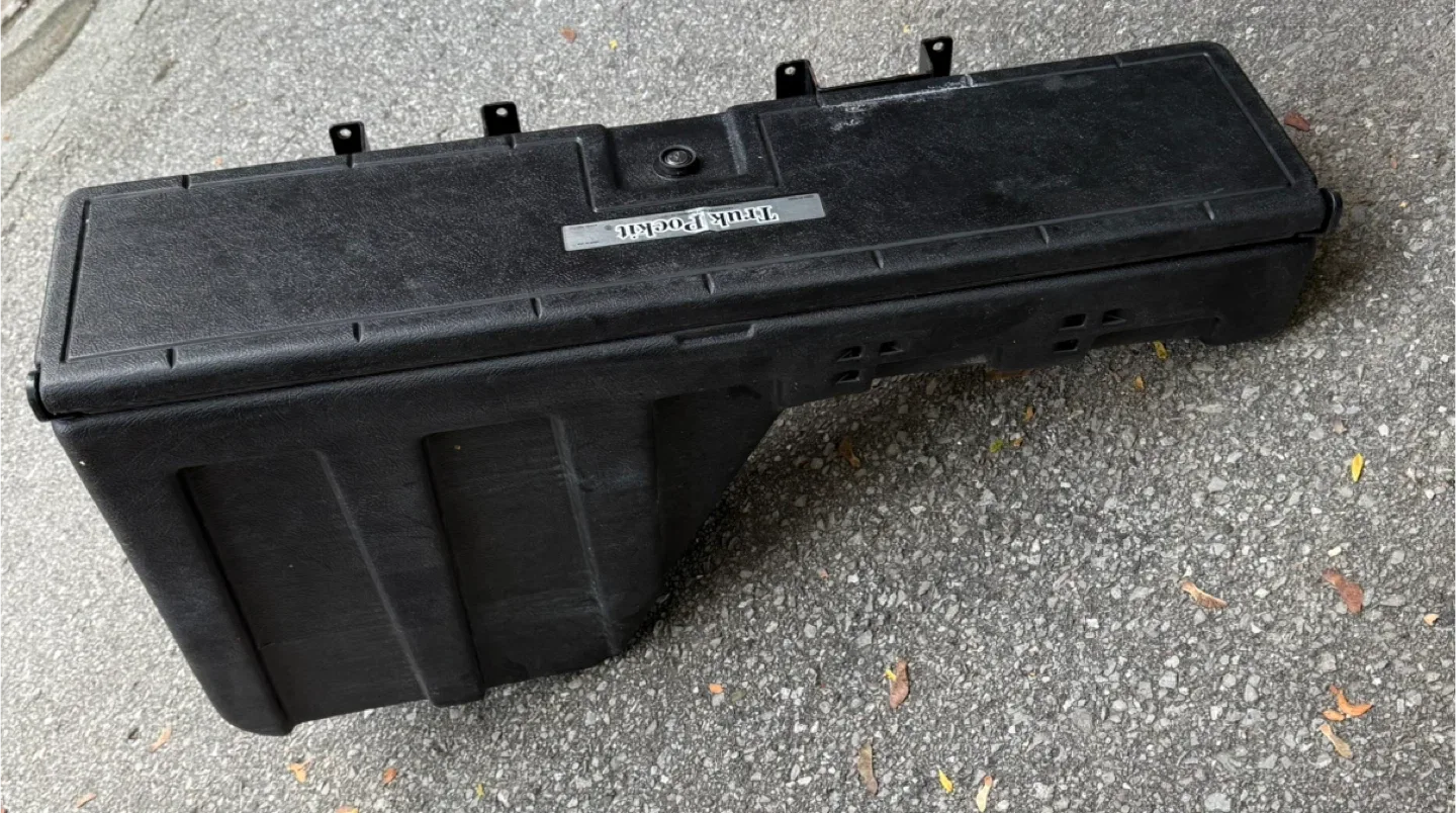 Truk Pockit Truck Bed Storage Box image indicator(2)