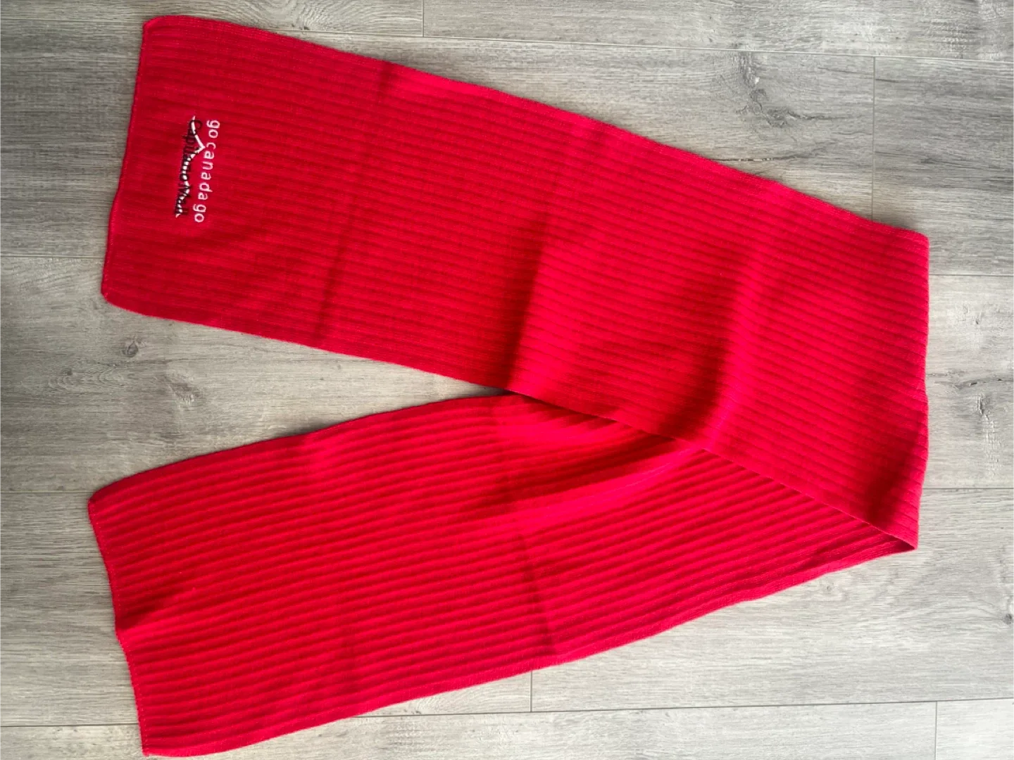 Capilano Mall 'go canada go' Red Scarf image indicator(3)