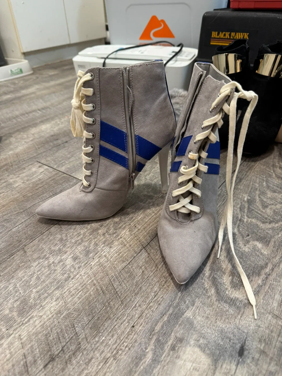 Grey Lace-Up Heels image indicator(2)