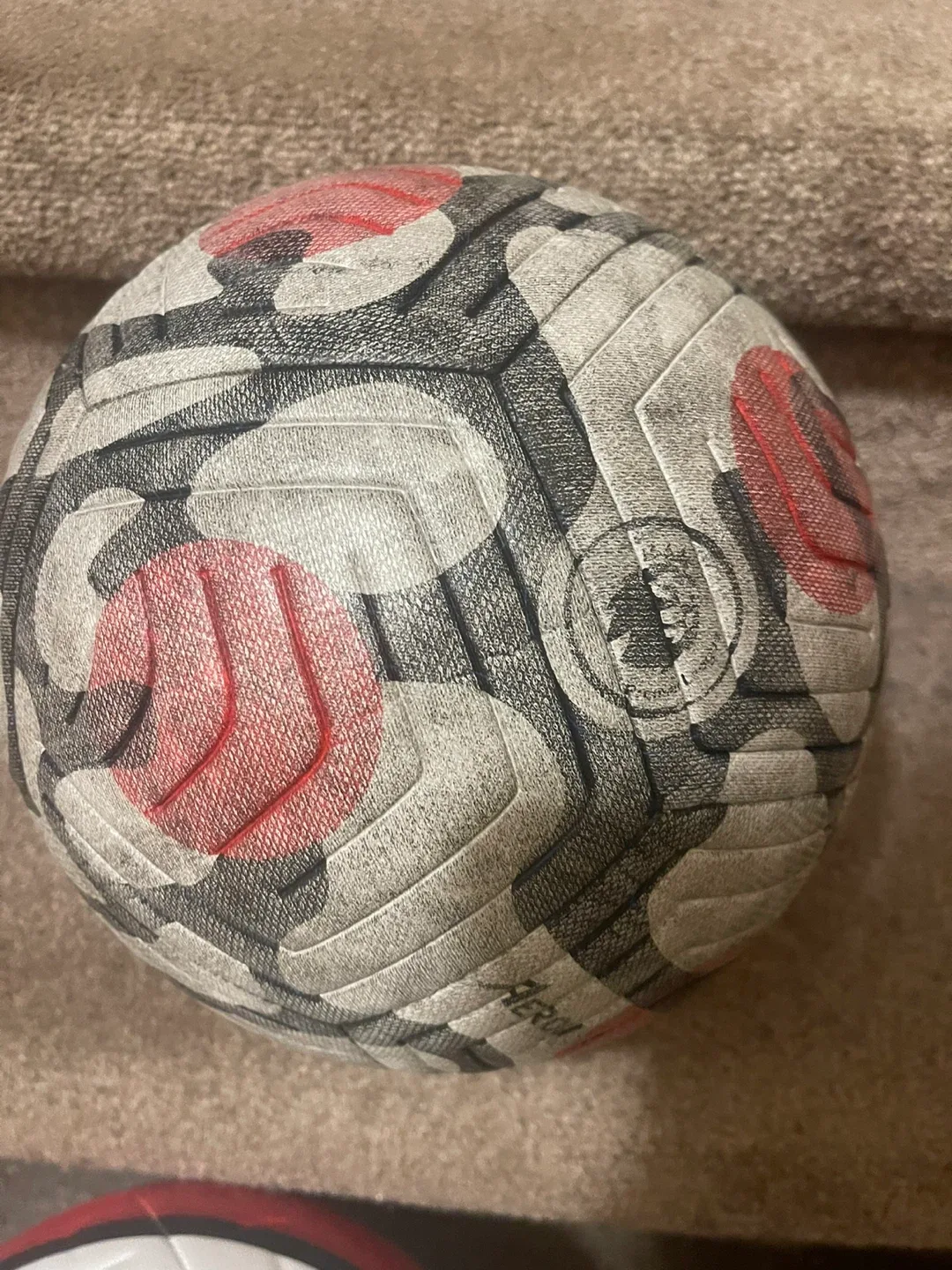 AEROWSCULPT Premier League Soccer Ball thumbnail