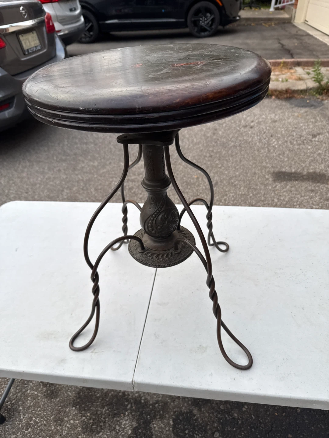 1900s Antique CHAS PARKEE CO. Wooden Stool Seat w/ Wire Legs USA