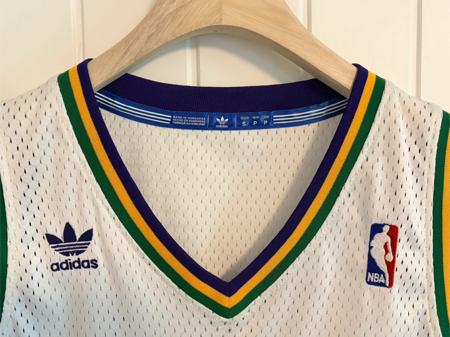 Adidas Hardwood Classic Utah Jazz Karl Malone Jersey Sm - photo 4