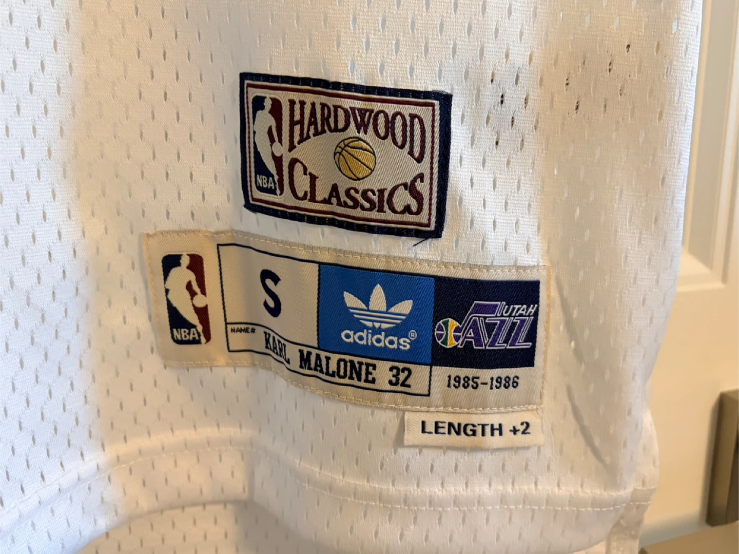 Adidas Hardwood Classic Utah Jazz Karl Malone Jersey Sm - photo 3
