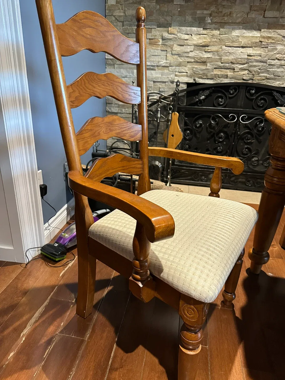 Wooden Dining Table with 8 Chairs image indicator(2)