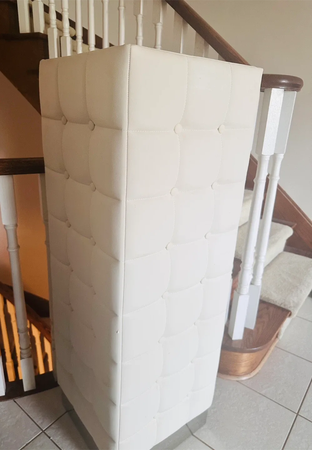 White Tufted Pedestal Stand image indicator(3)