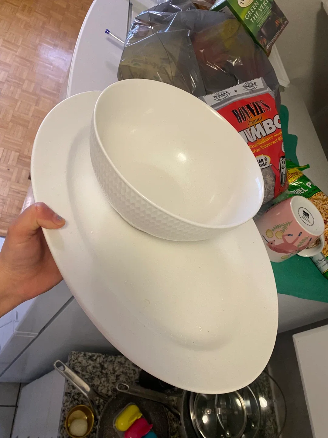 A Big White Serving Bowl and Platter Set image indicator(2)