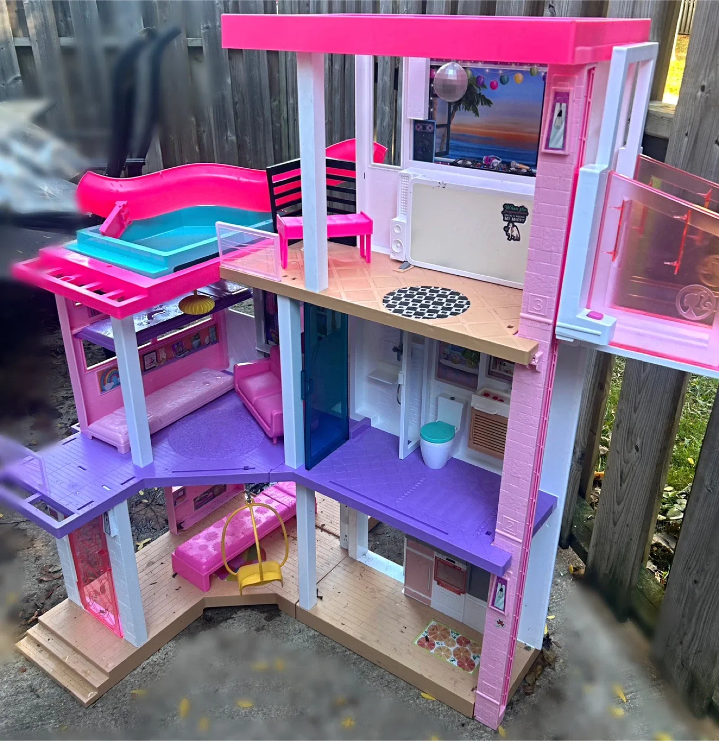 Barbie Dreamhouse Dollhouse with Slide & Pool image indicator(2)