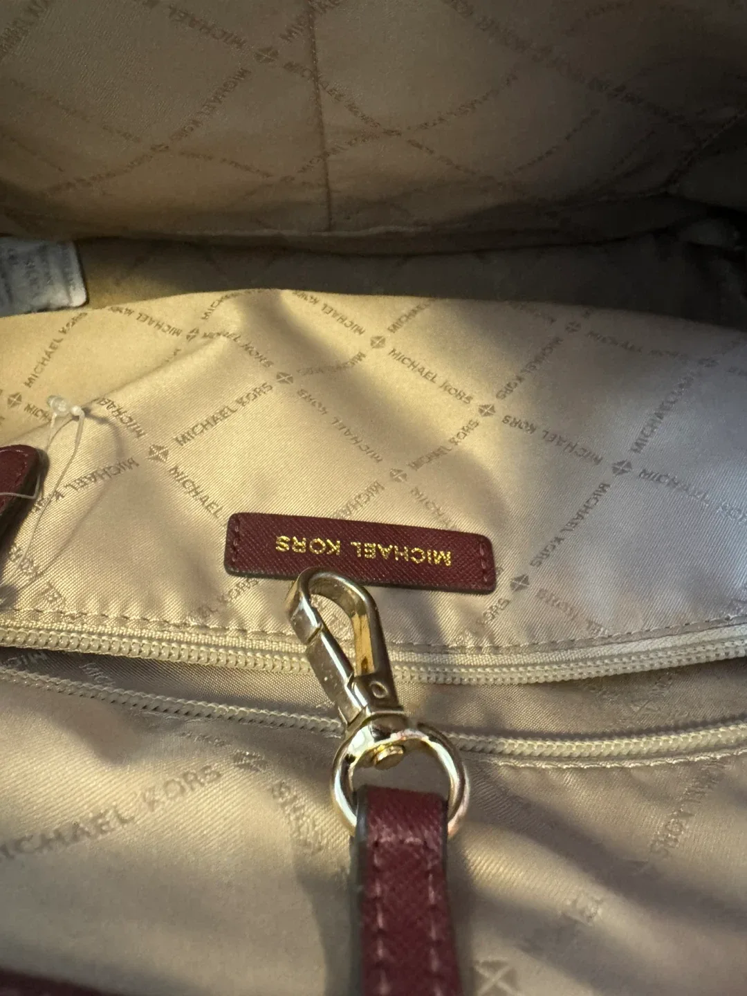 Michael Kors Tote Bag image indicator(6)