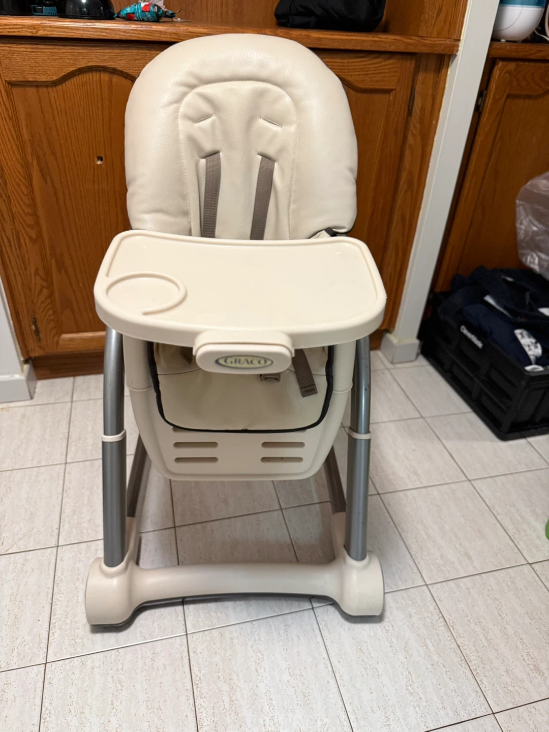 Graco High Chair - photo 3