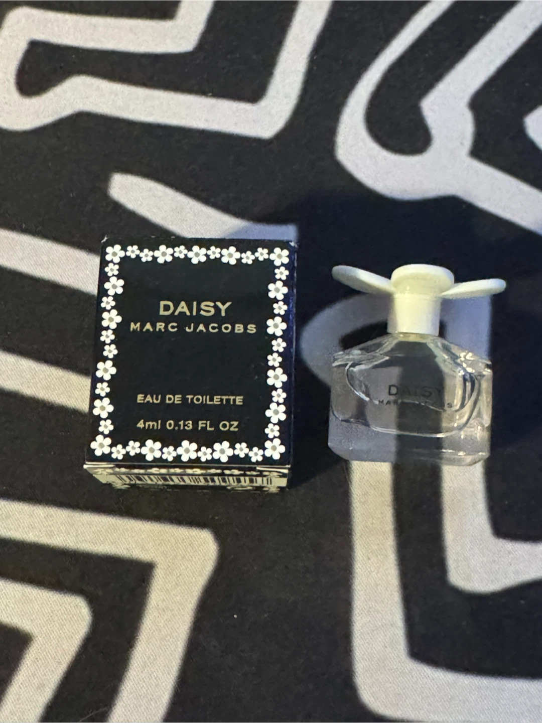Marc Jacobs Daisy Eau de Toilette - 4ml - photo 2