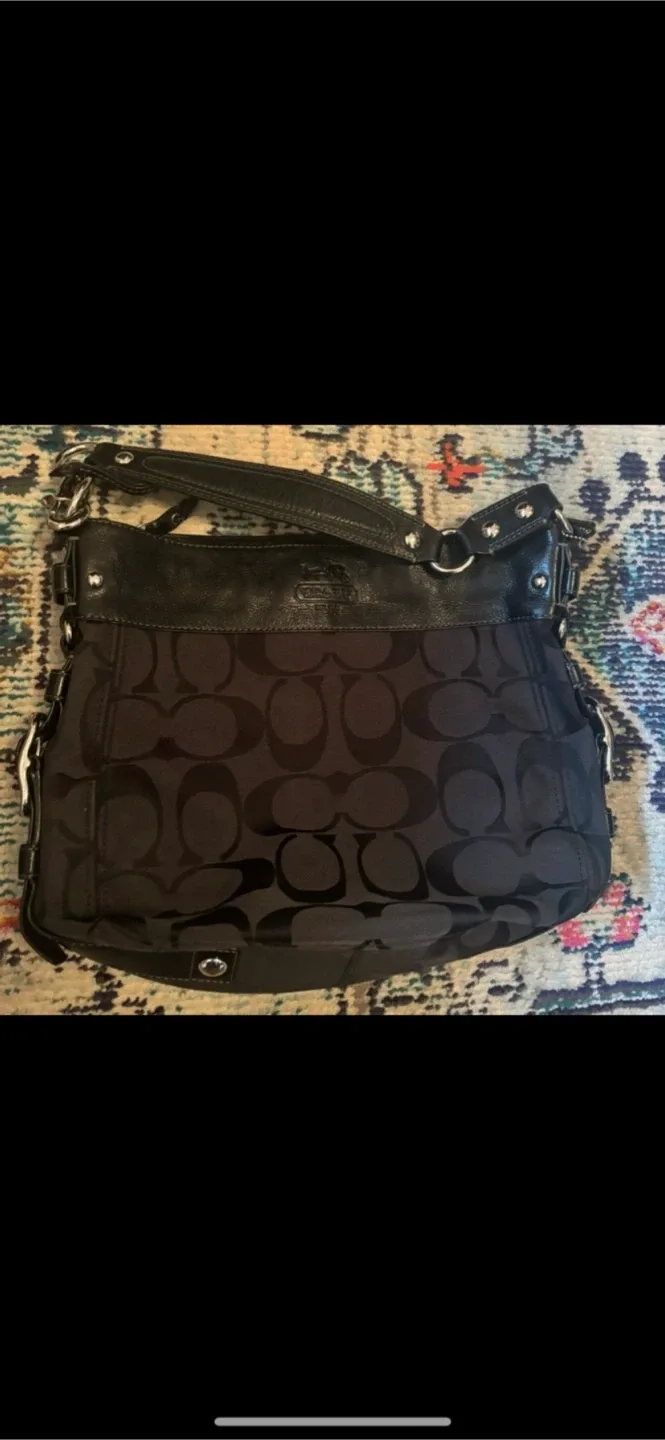 Zoe signature shoulder Coach bag