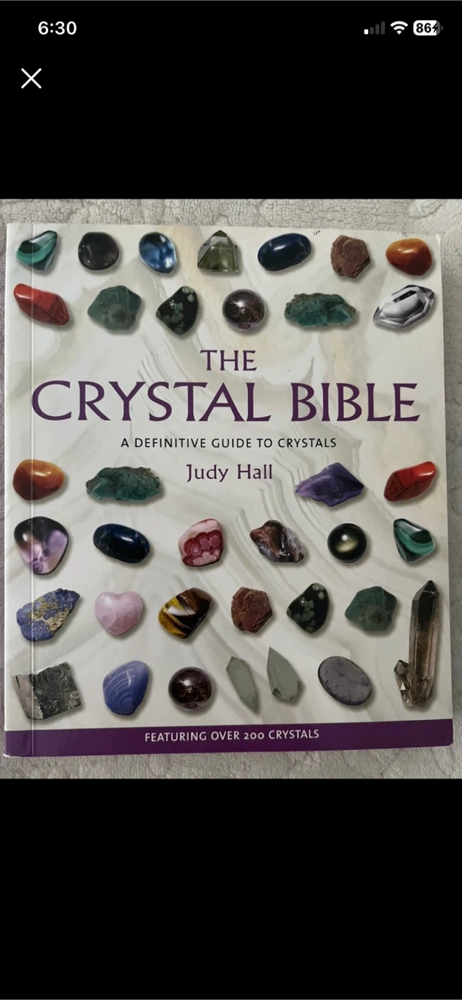 The Crystal Bible: A Definitive Guide to Crystals