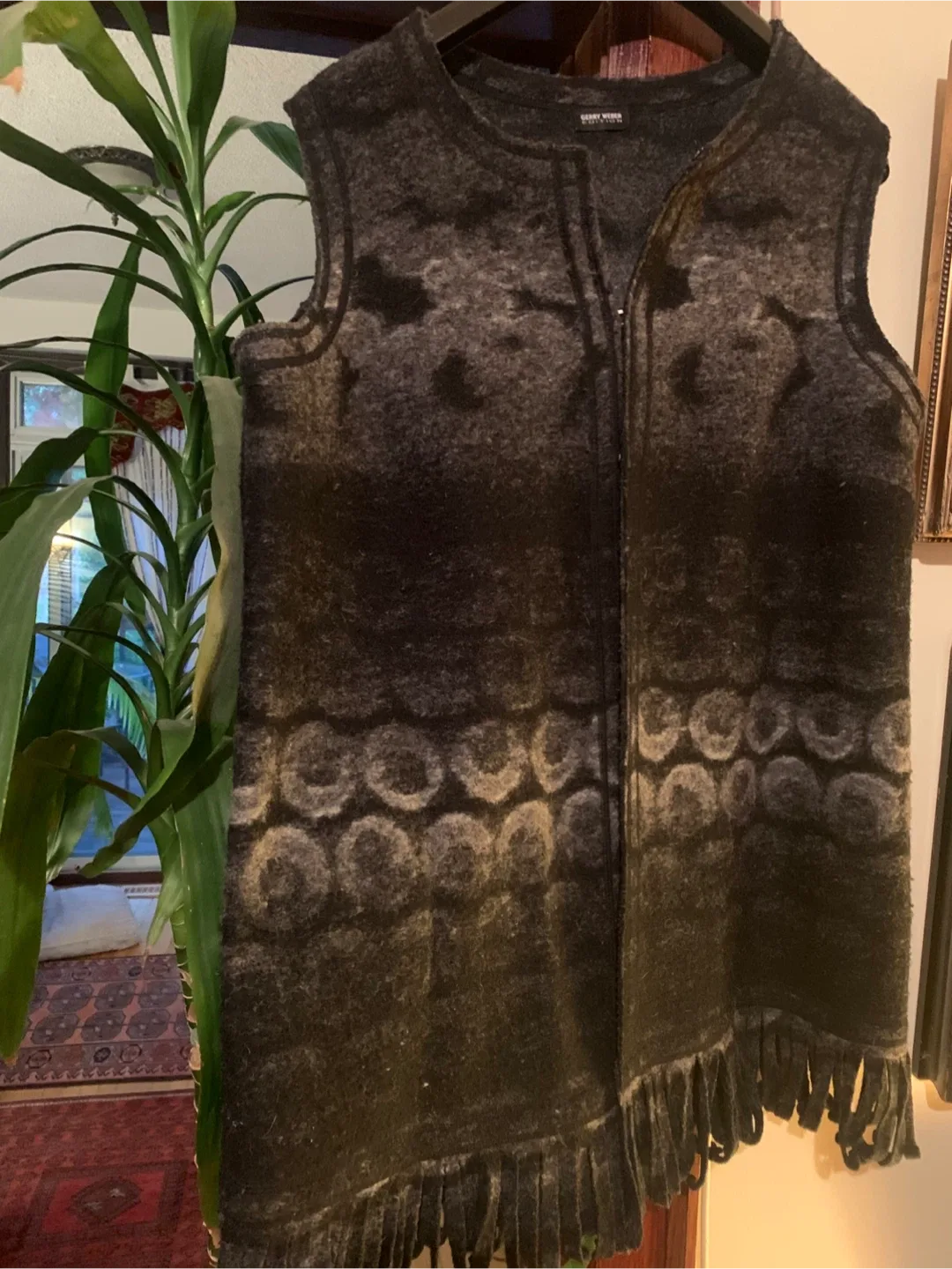 Gerry Weber Edition Sleeveless Vest thumbnail