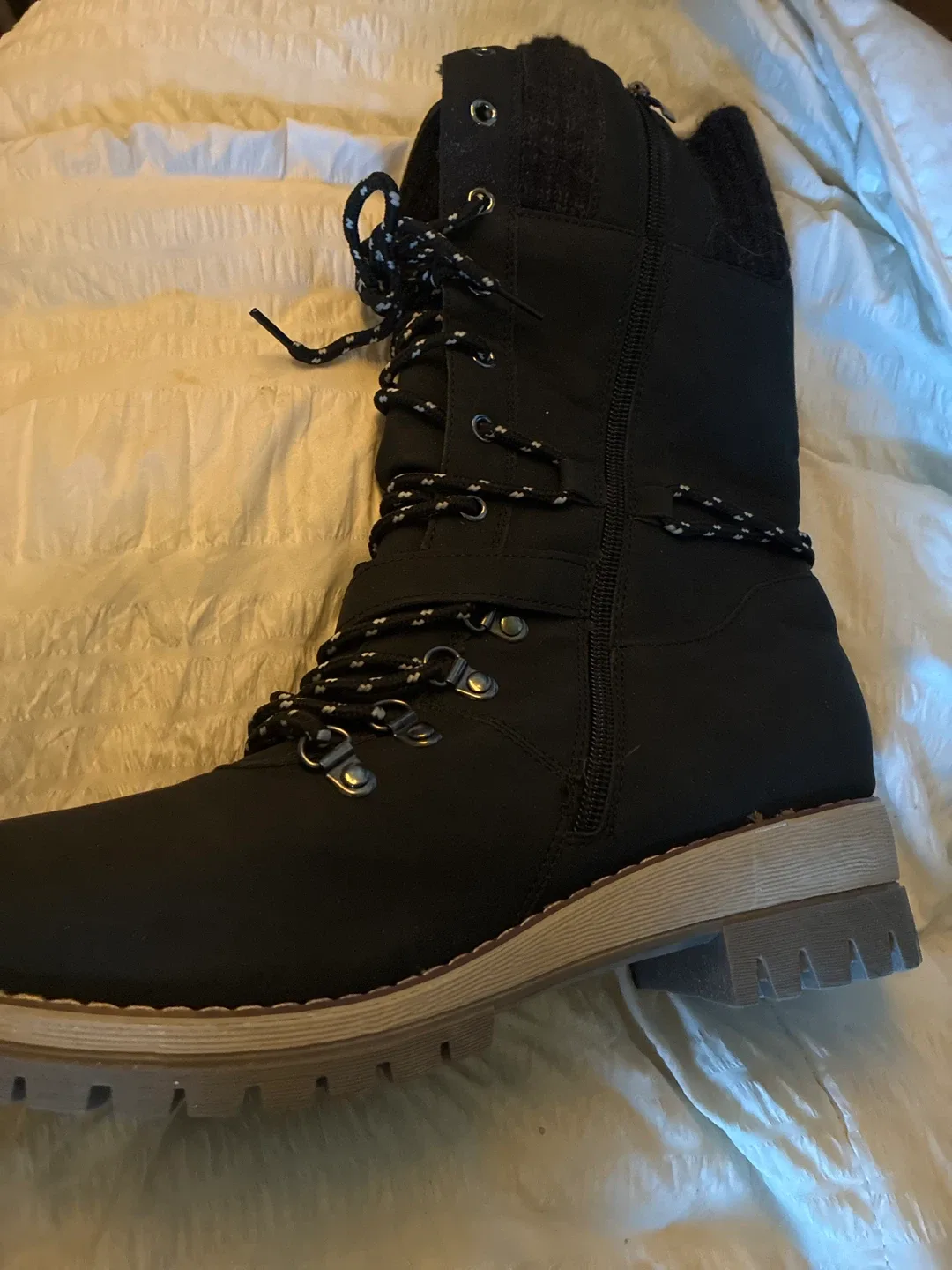 Tex Black Winter Boots, Size 43(US 9-10) image indicator(2)