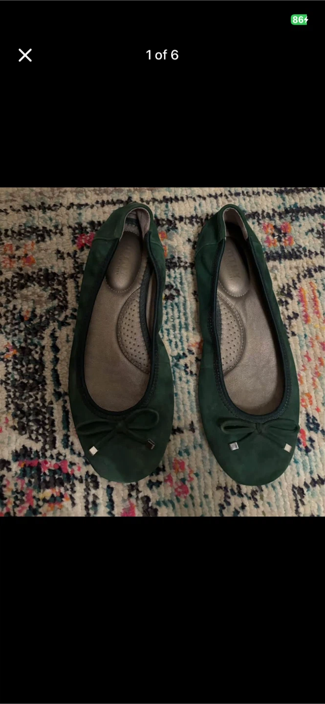 Green Ballet Flats size 6 1/2