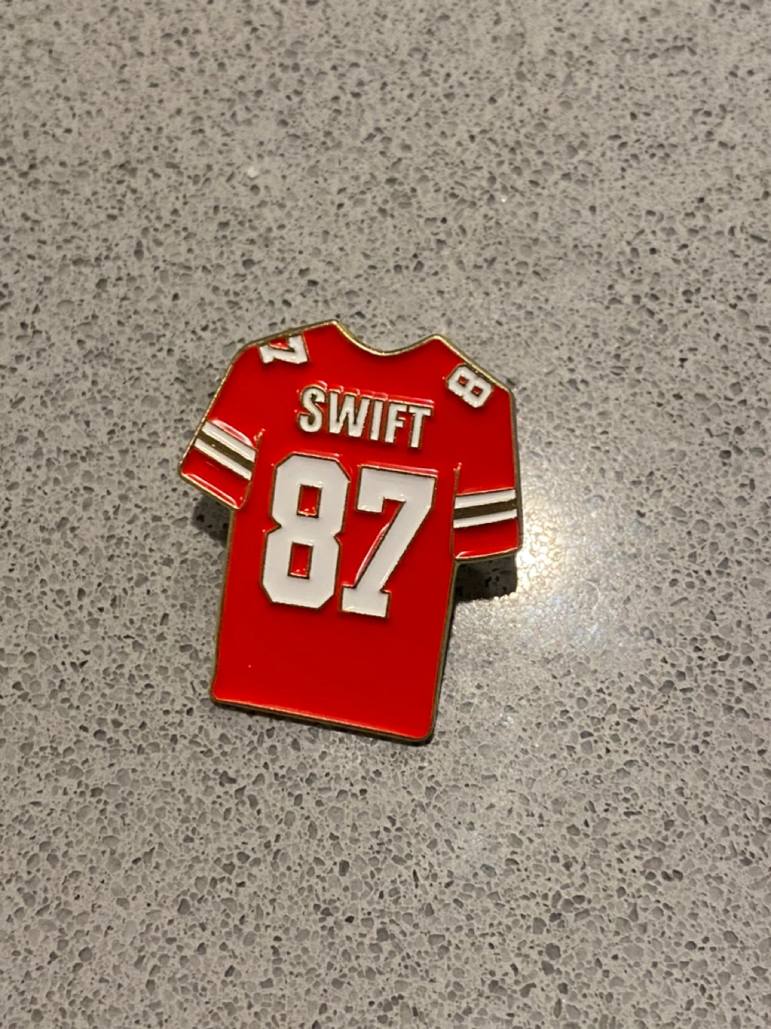 Taylor Swift 87 Jersey Pin - Red