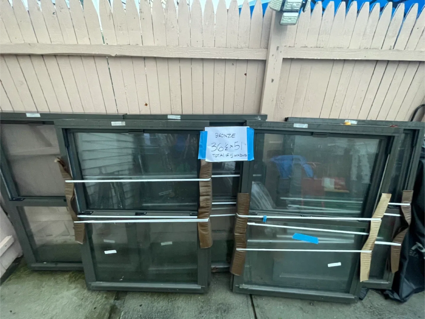 Double Hung Windows image indicator(3)