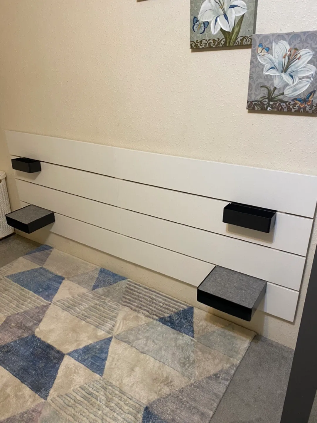 Nordli Headboard with Black Shelves like new image indicator(4)