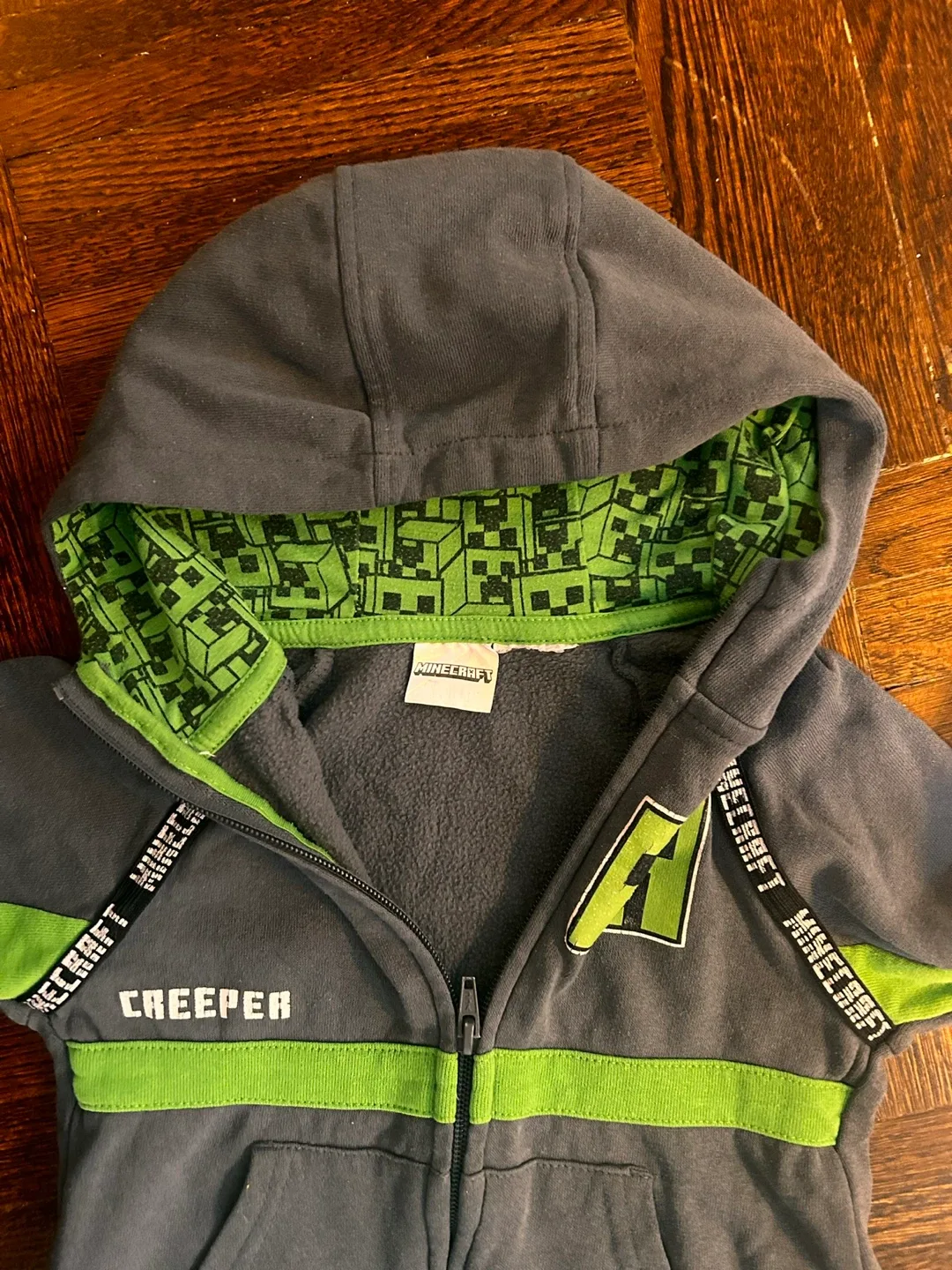 Minecraft Kids' T-Shirt & Hoodie Set image indicator(6)