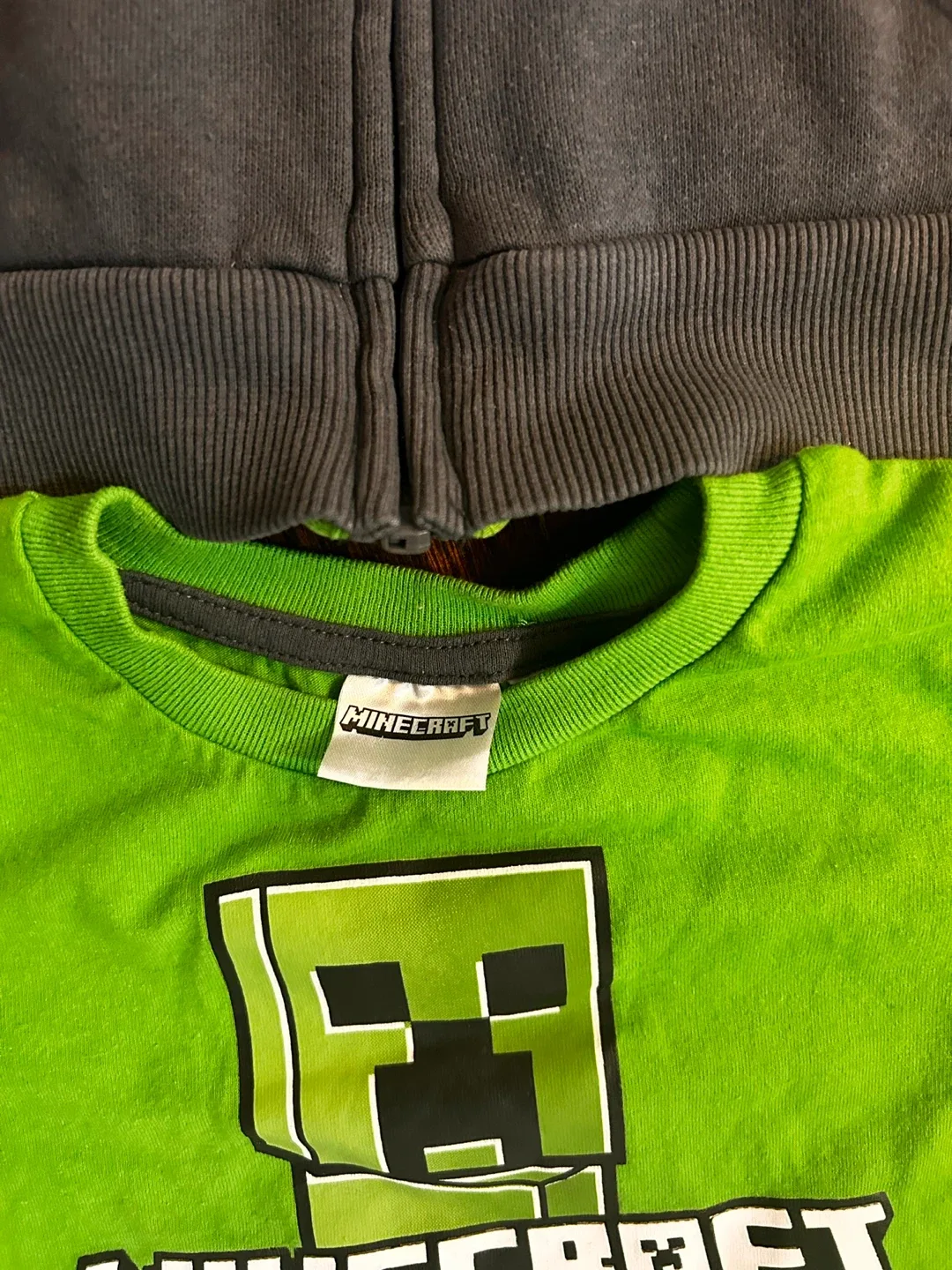Minecraft Kids' T-Shirt & Hoodie Set image indicator(4)