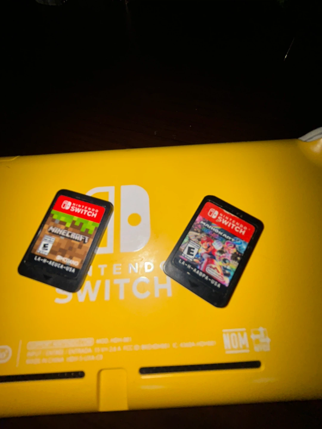 Nintendo Switch Lite Yellow - photo 2