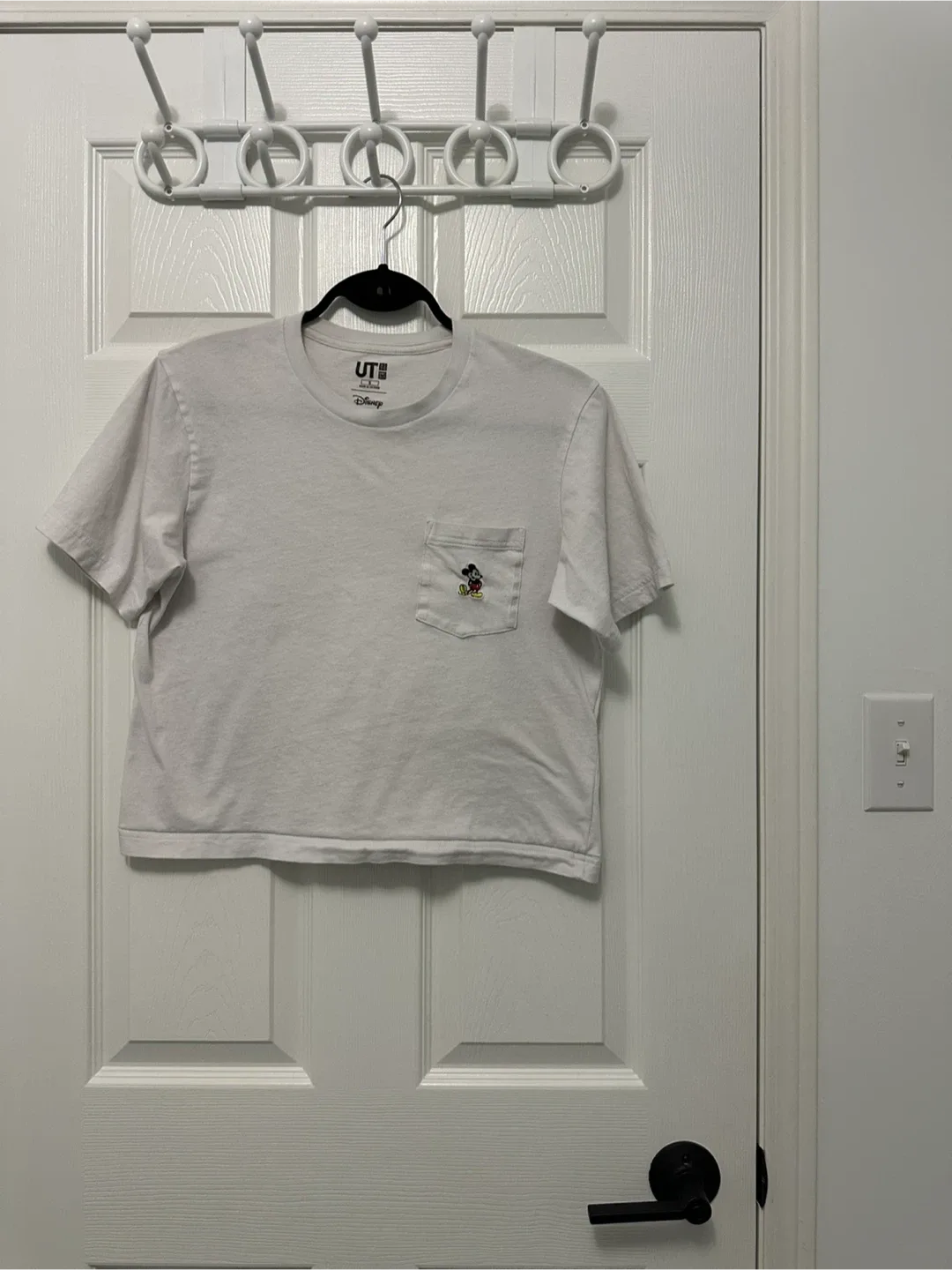 Uniqlo UT Disney Mickey Mouse Cropped T-Shirt thumbnail