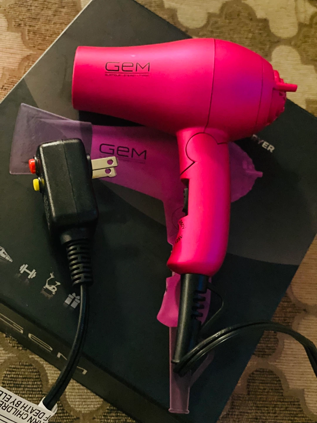 GEM Folding Handle Travel Dryer - Pink