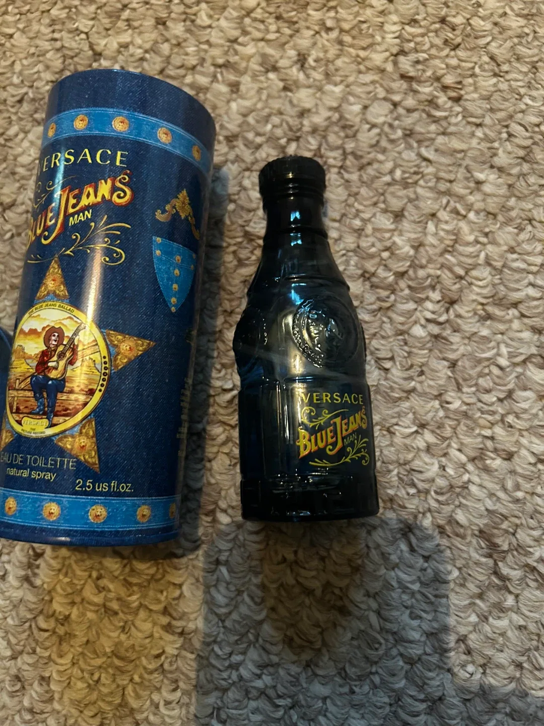 Versace Blue Jeans Man Eau De Toilette 75ml image indicator(2)