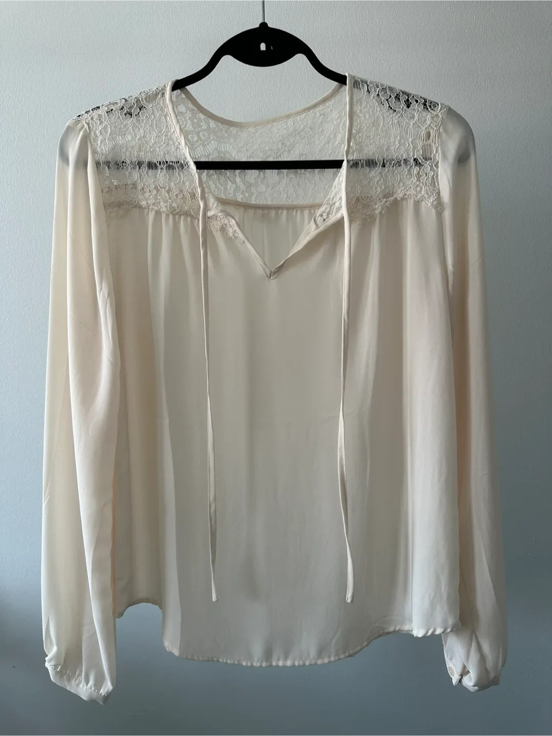 Lace Trim Long Sleeve Blouse thumbnail