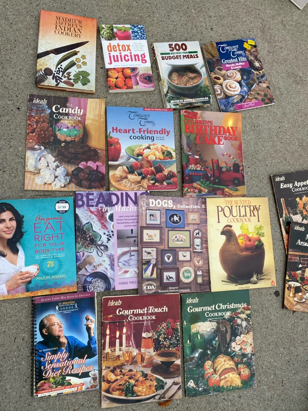 Cookbook Bundle - Variety of cookbooks / cooking books