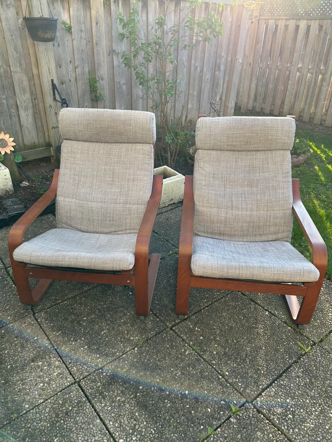 Ikea Chairs image indicator(2)