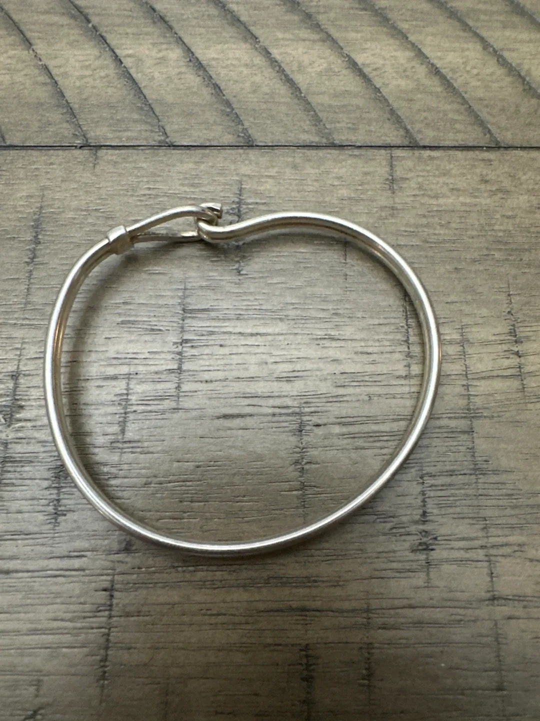 Silver Bangle Bracelet image indicator(2)