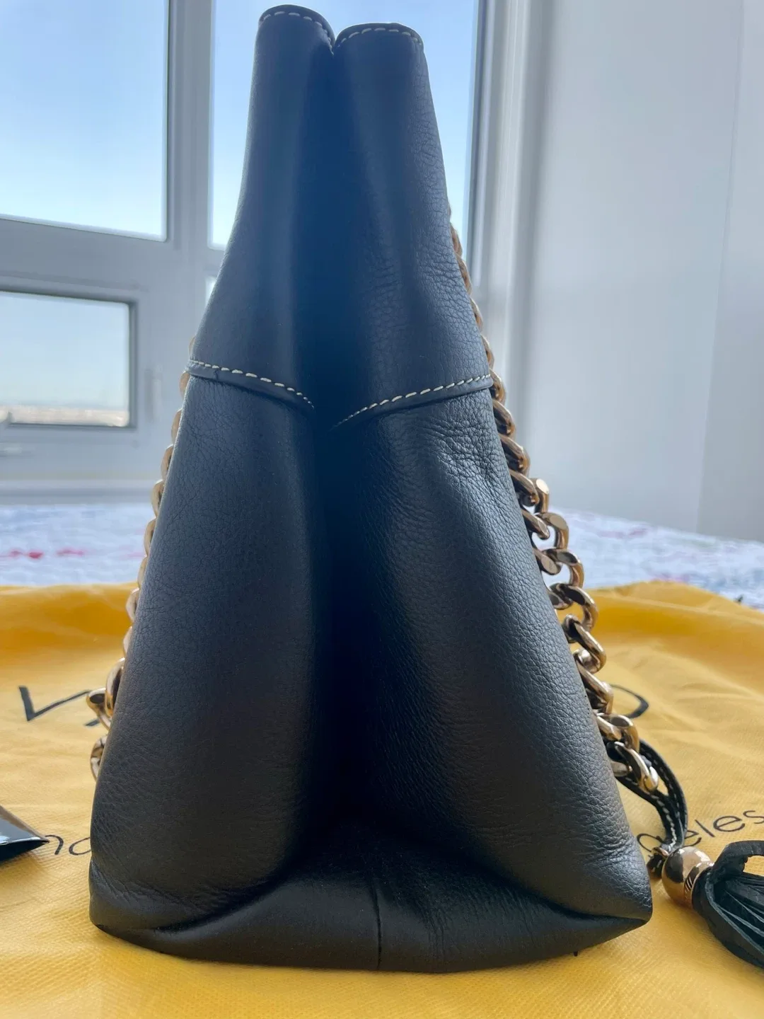 Valentino Black Leather Chain Shoulder Bag image indicator(2)