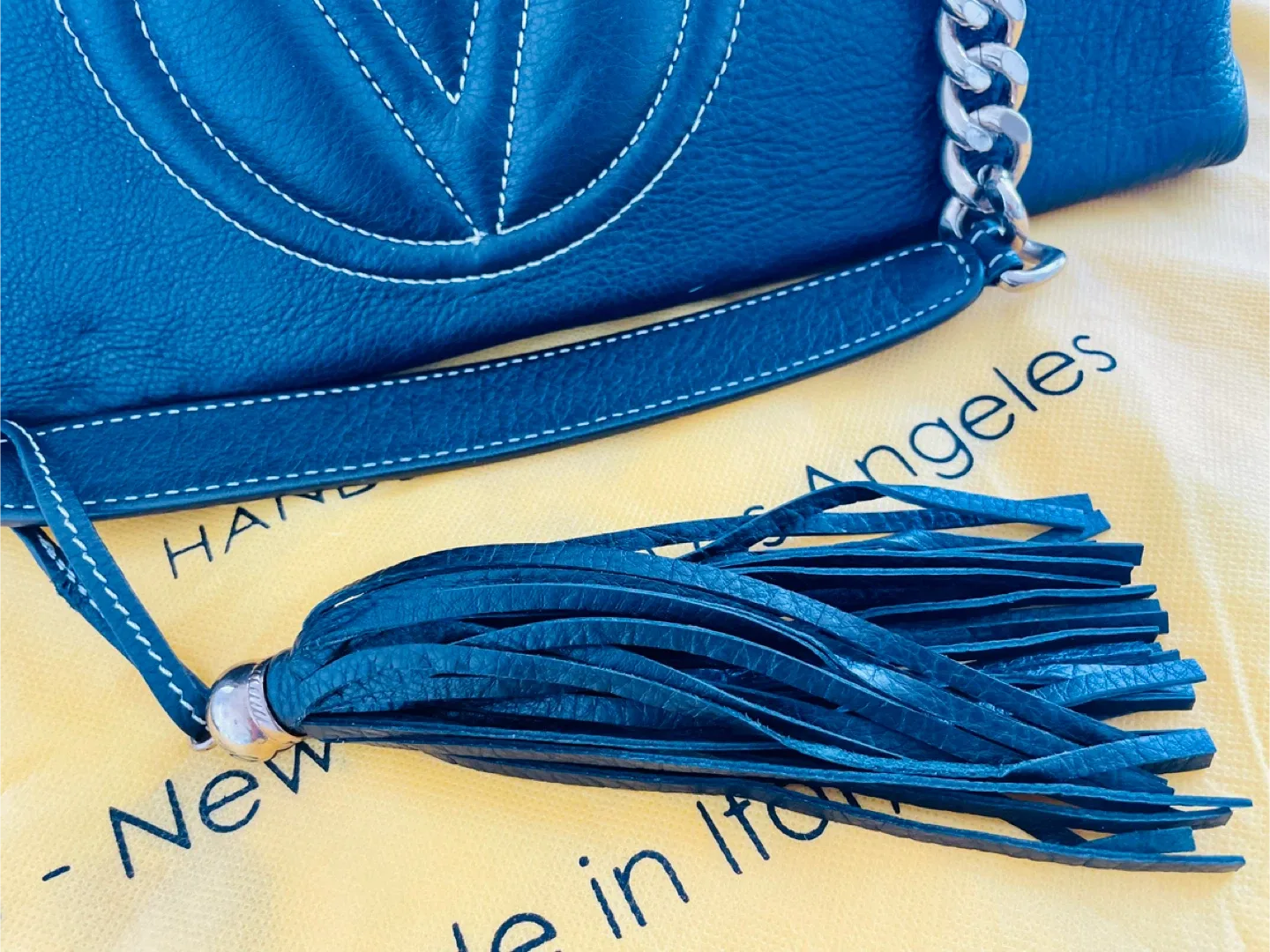 Valentino Black Leather Chain Shoulder Bag image indicator(3)