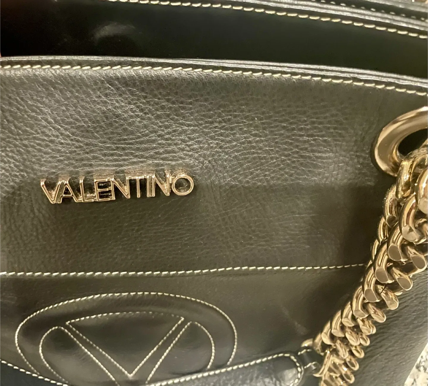 Valentino Black Leather Chain Shoulder Bag image indicator(8)