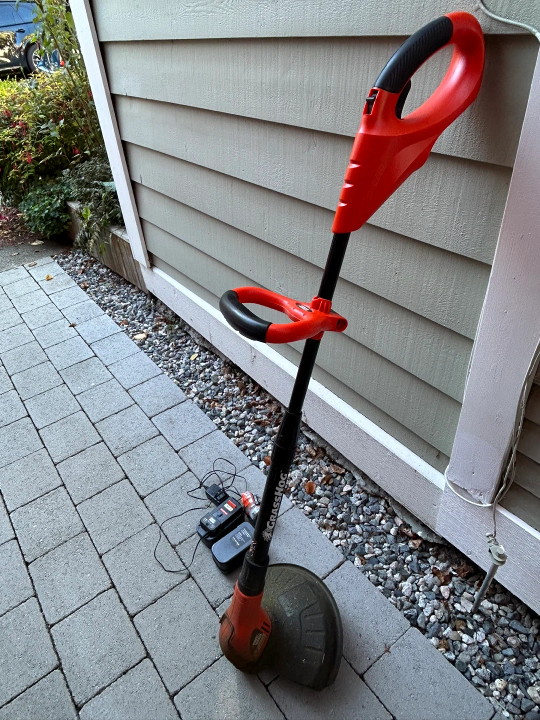 Black & Decker GrassHog Cordless String Trimmer