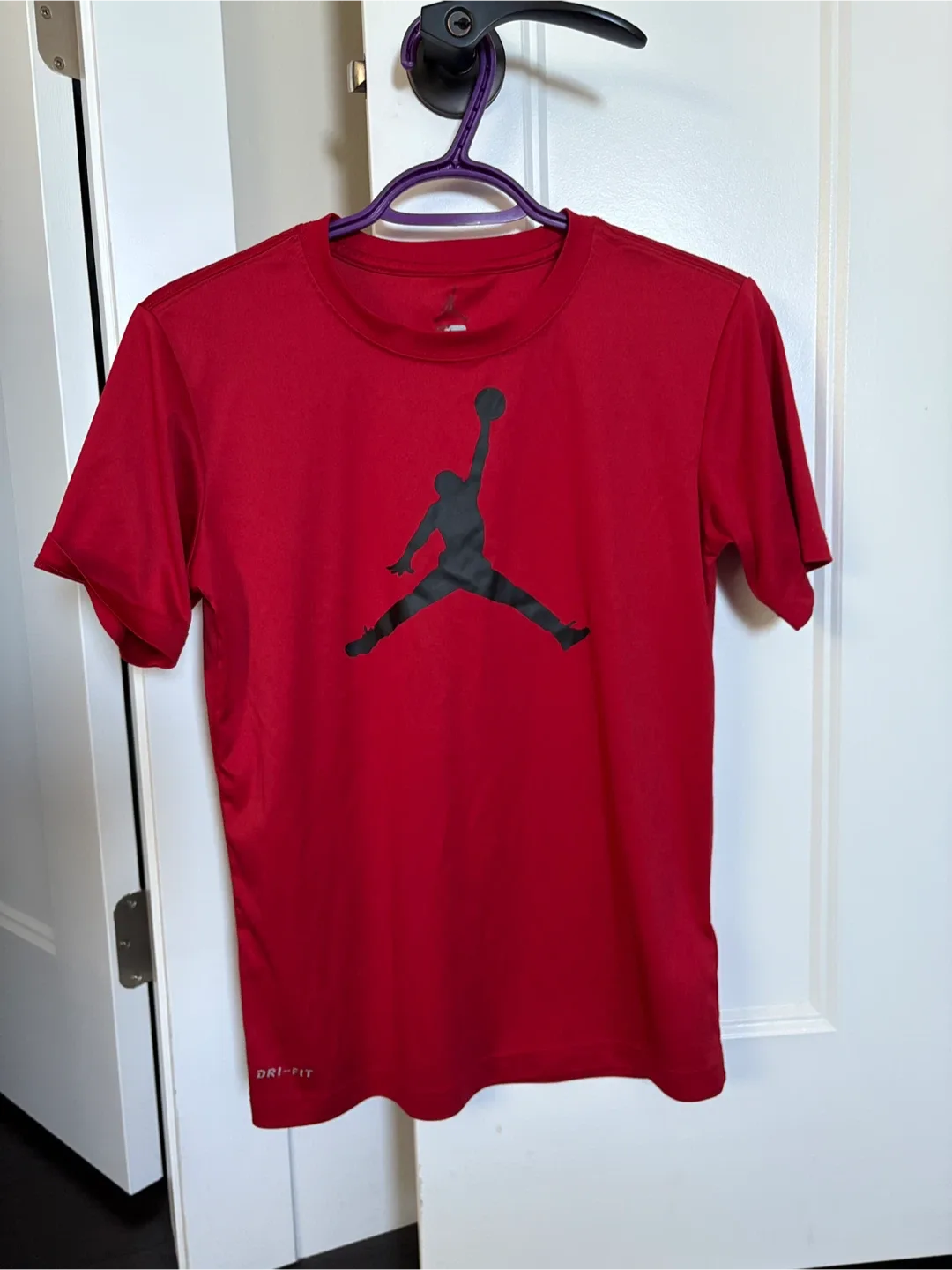 Jordan Dri-FIT Red T-Shirt (Size M) image indicator(4)