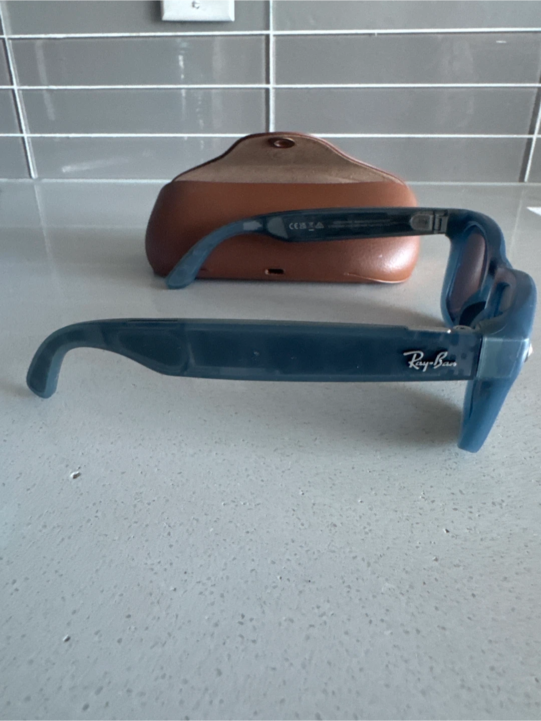 Ray-Ban Meta Wayfarer Smart Glasses - Blue - photo 3