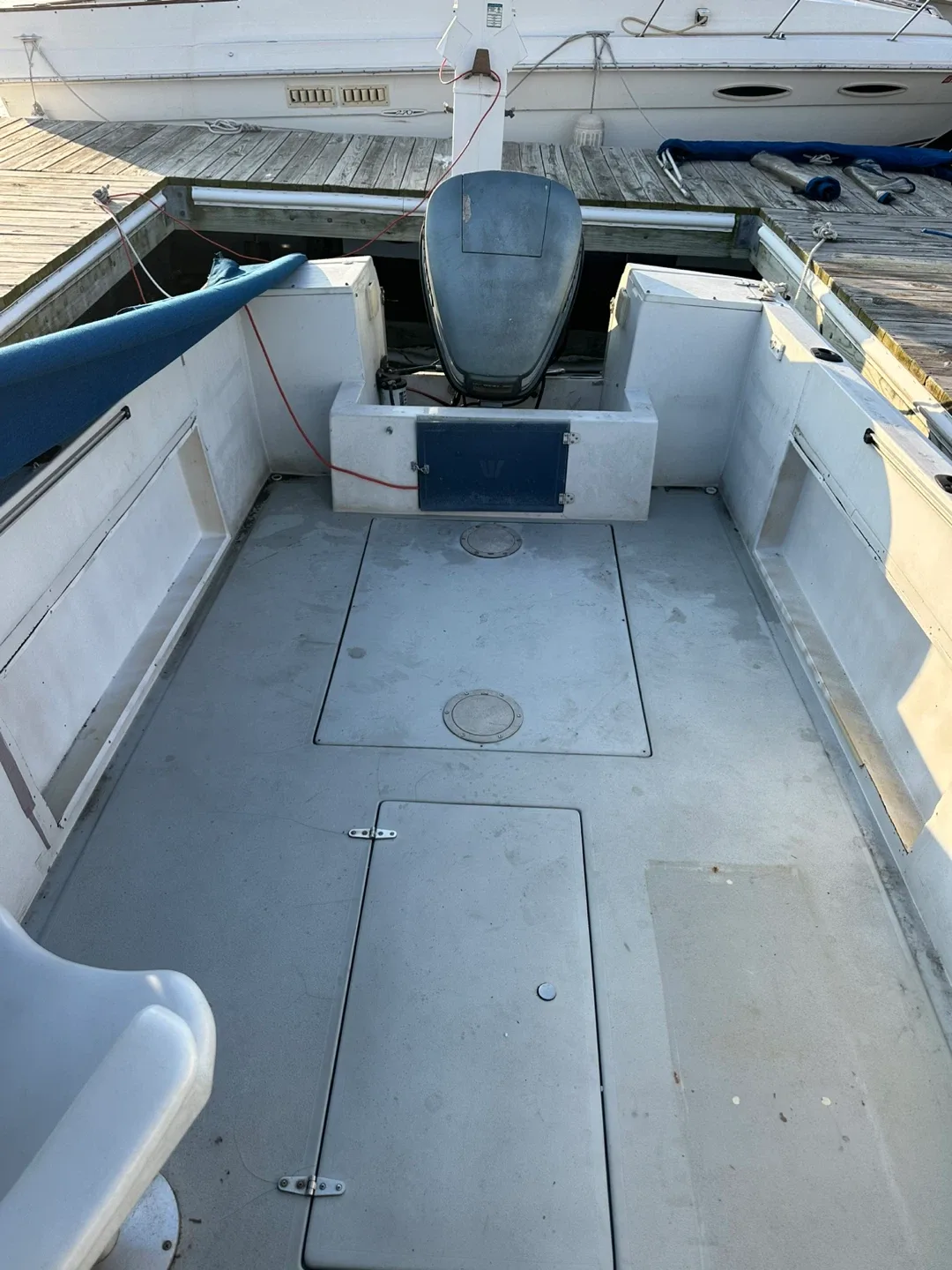 Wellcraft  step V 20  150 Outboard Motor image indicator(4)