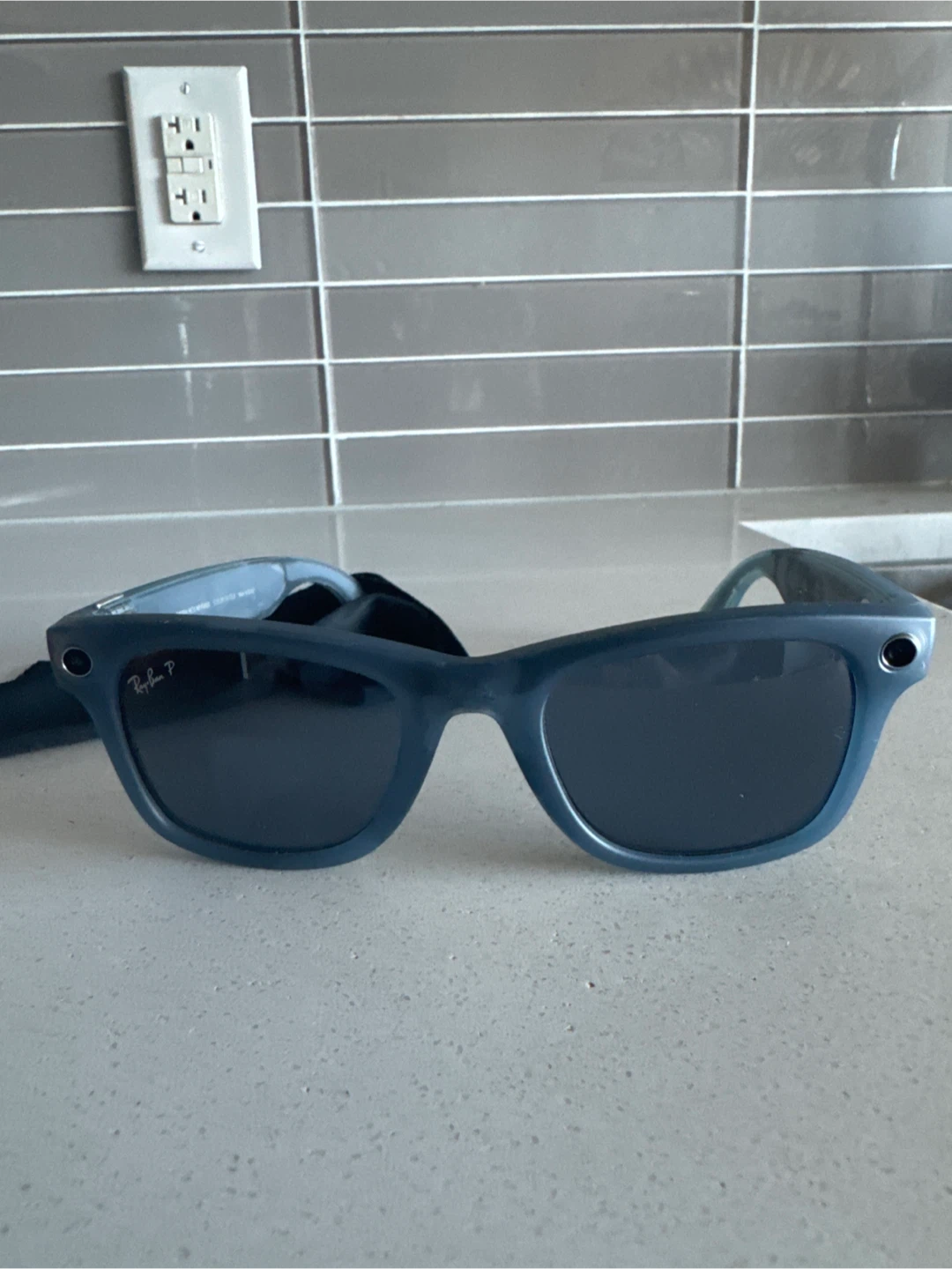Ray-Ban Meta Wayfarer Smart Glasses - Blue