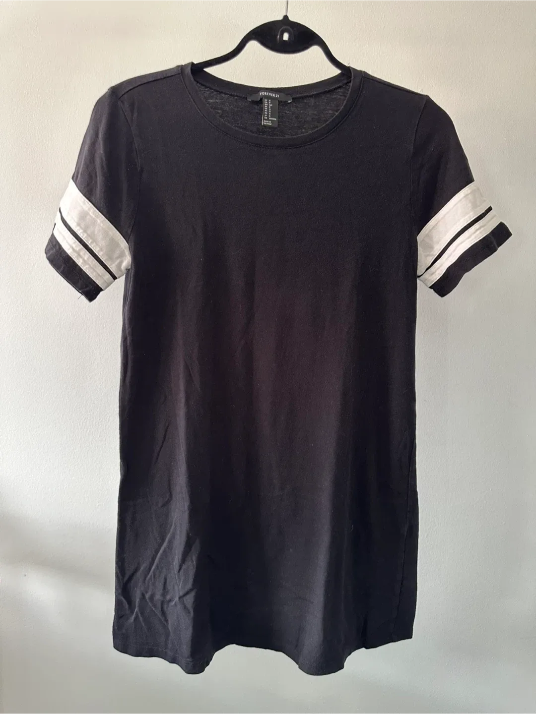 Forever 21 Black T-Shirt Dress thumbnail