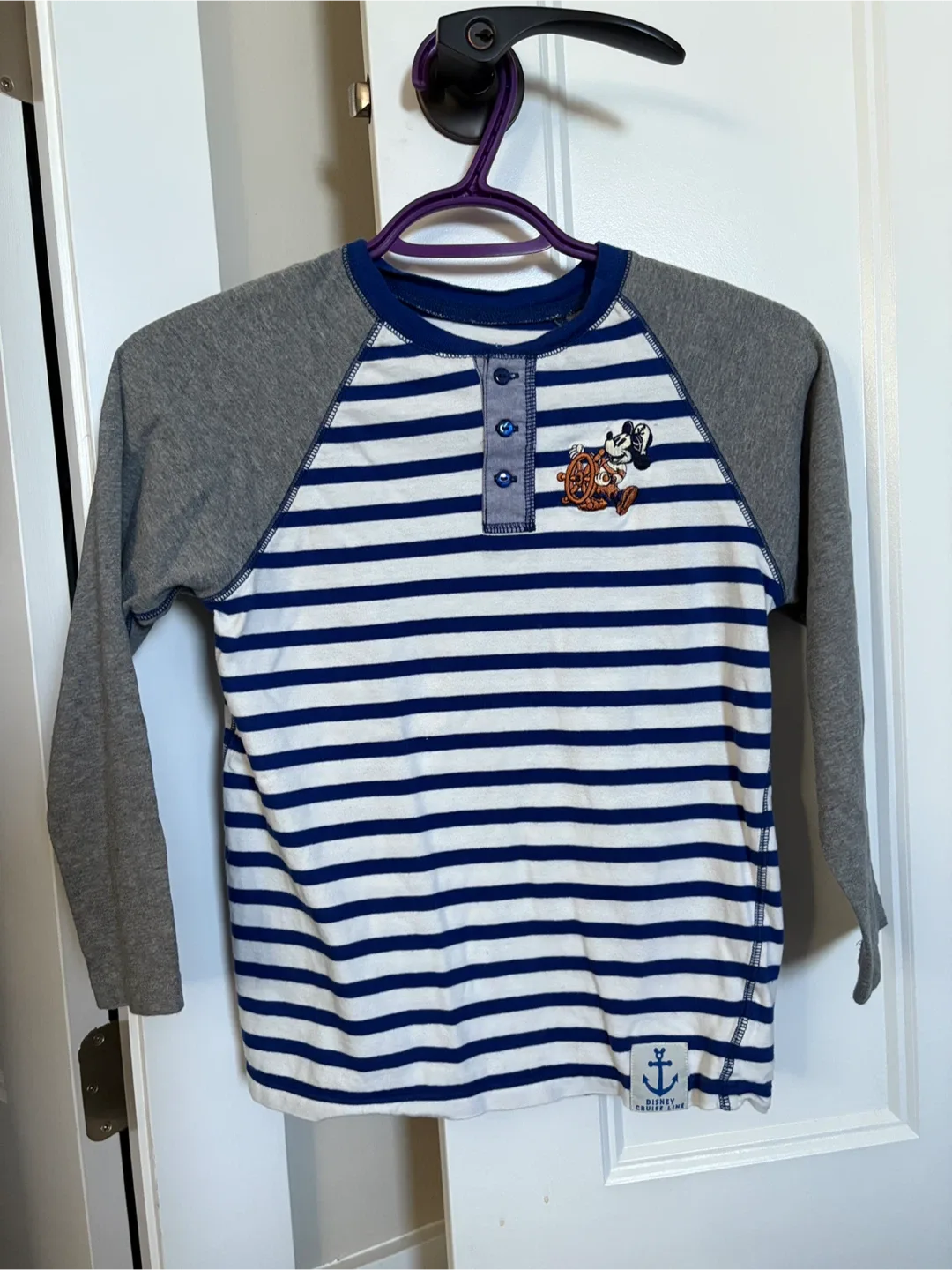 Kids' Clothing Bundle: Disney, Nike, Gap, Size M image indicator(2)